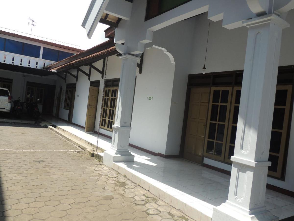 Hotel Sejahtera Kebumen المظهر الخارجي الصورة