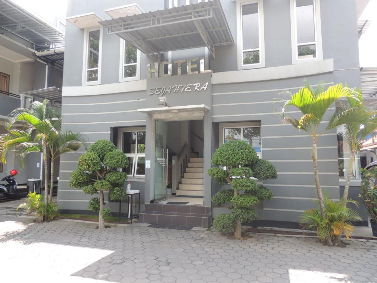 Hotel Sejahtera Kebumen المظهر الخارجي الصورة